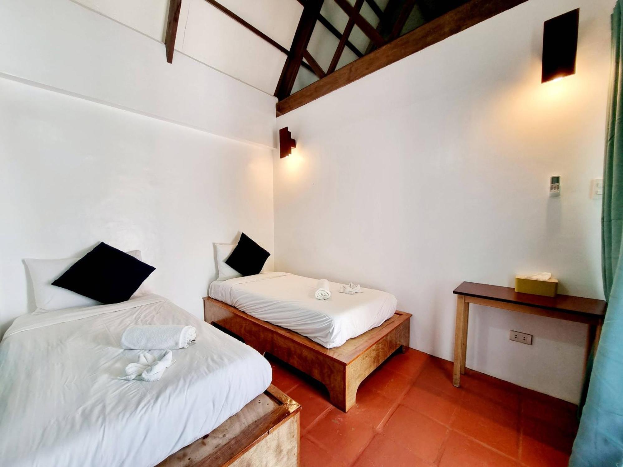 Casalay Boutique Villas & Dive Puerto Galera Room photo