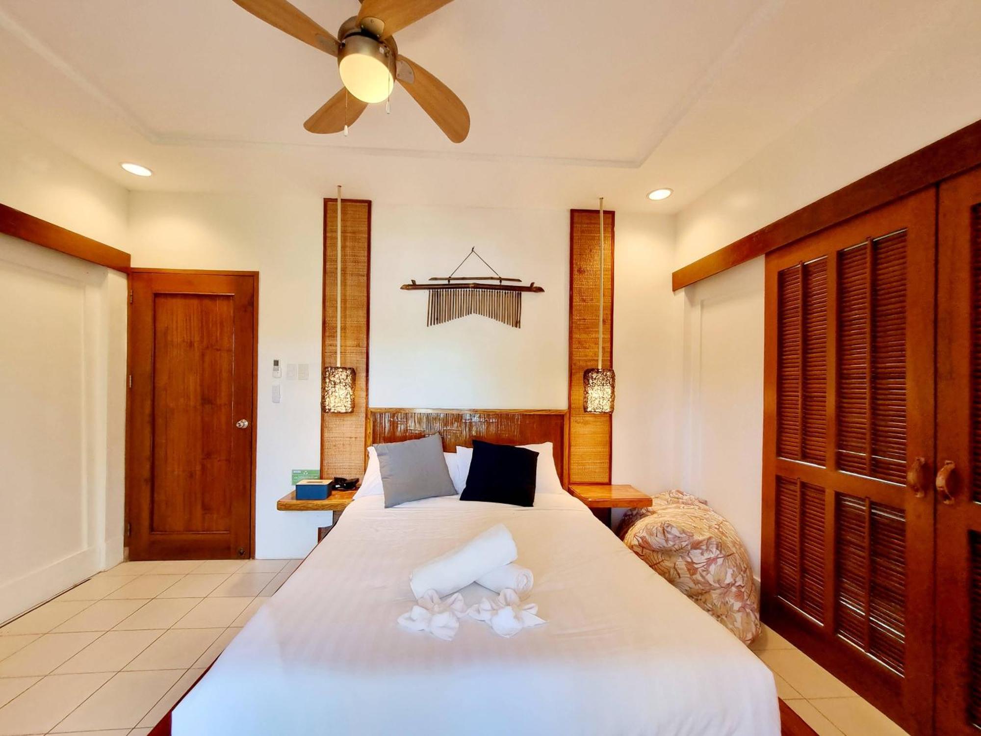 Casalay Boutique Villas & Dive Puerto Galera Room photo