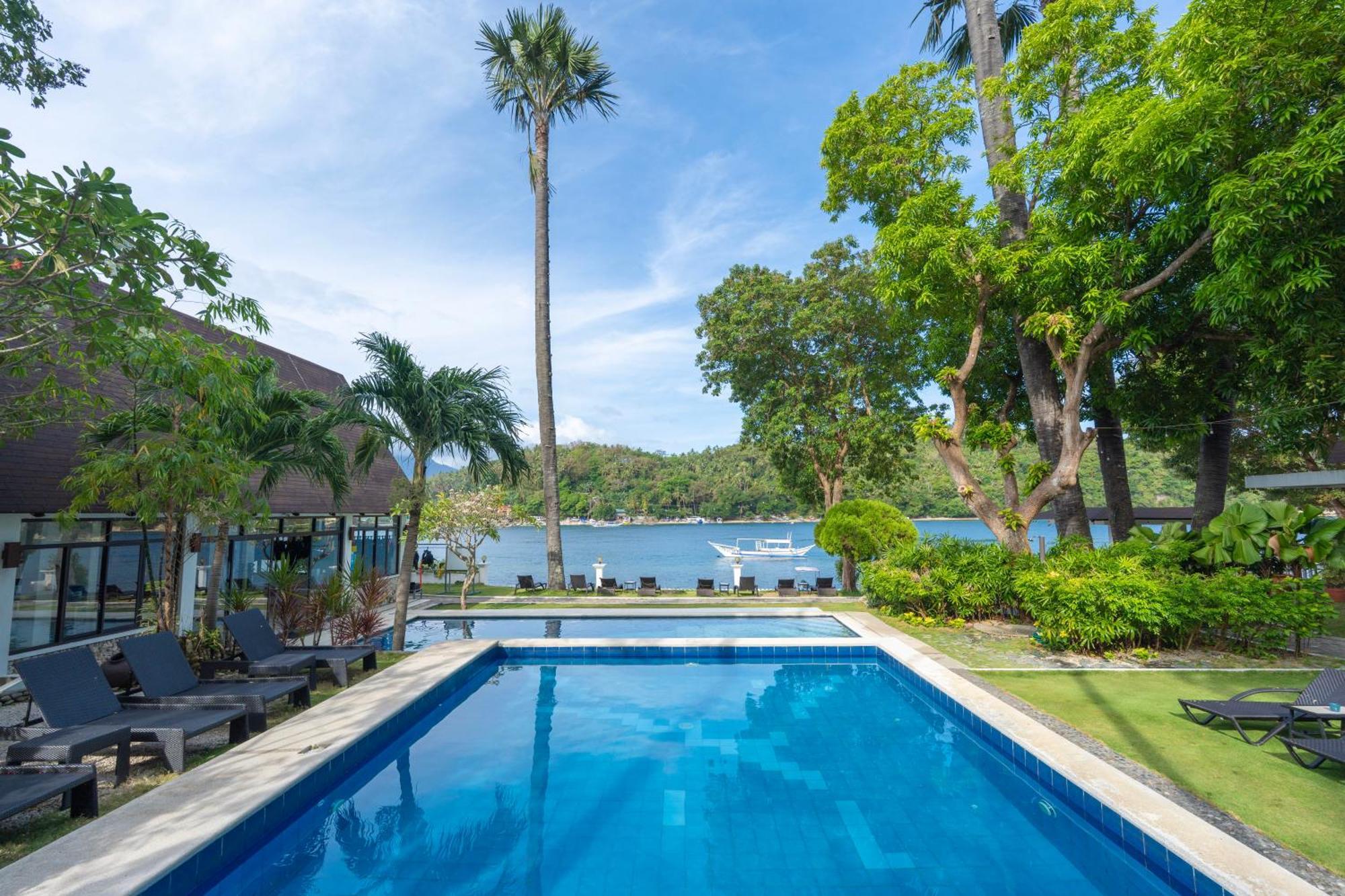 Casalay Boutique Villas & Dive Puerto Galera Exterior photo
